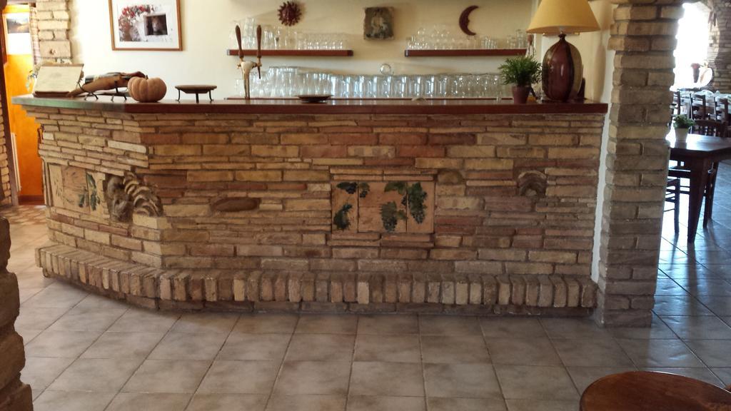 Agriturismo Col Morino Bed & Breakfast Pineto Luaran gambar