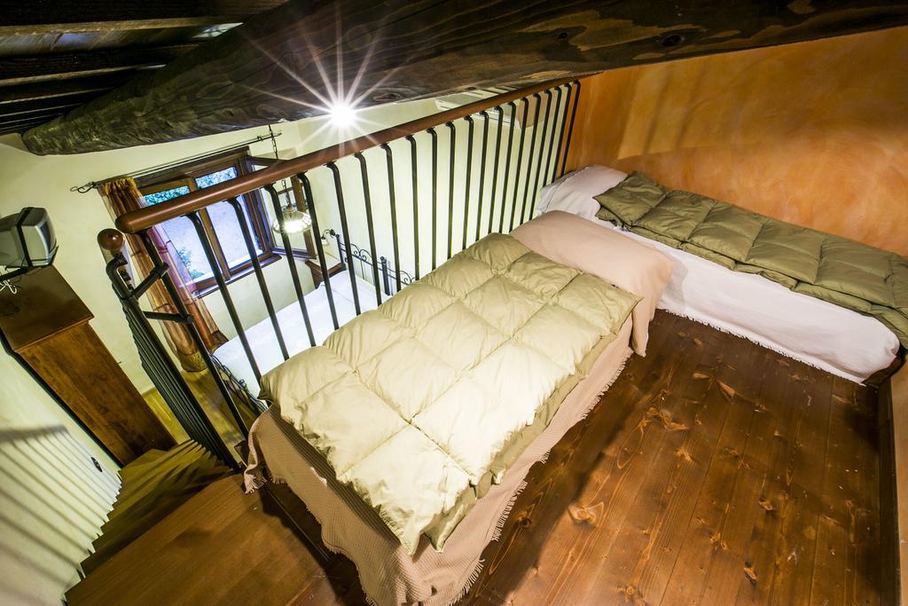 Agriturismo Col Morino Bed & Breakfast Pineto Luaran gambar